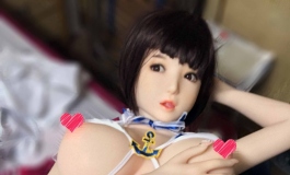 澪酱之巨乳内衣秀