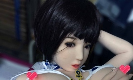 澪酱之巨乳内衣秀