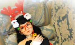 祝大家圣诞快乐 带来女儿的圣诞秀~