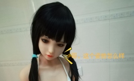 小蝶的蓝白条纹