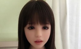 蓝色裙子