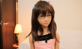 TROTTLA EyewearandLovelyTwinsAct2【转载】