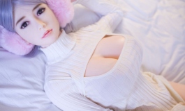 俊影实体娃娃  依婷的火红之路