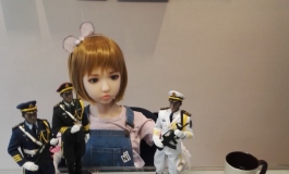 蓓儿玩小兵人之二