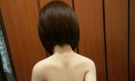 短发的小蝶
