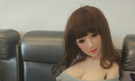 看看我最近买的老婆