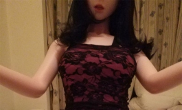 陈小姐换上性感的衣服和我约会