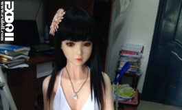 小蝶的泳装