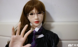 这种服装需要领带吗
