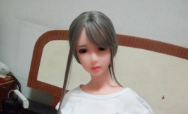 不定期更新，给灵儿妹妹做了新衣服，美美的