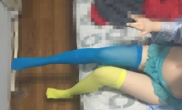 今天我们不露胸。我们花拳。。哦不秀腿。。最后一枚浮力