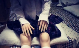 爸比，可以抱抱我吗？(๑• . •๑)