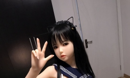 这件衣服布料有点少!!!∑(ﾟДﾟノ)ノ