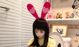 大蓓小蓓系列之四：抢卫生间