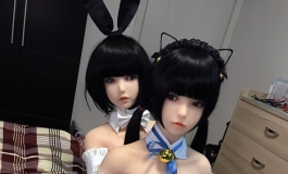 两只兔女郎 ( • ̀ω•́ )✧