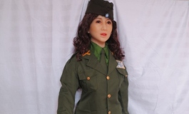 神秘女特务第4集：遗失的丝袜（附JM与DS材料对比评测）