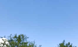 今天天氣很熱2.......................