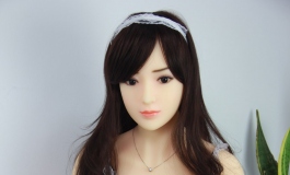 165CM漂亮女仆