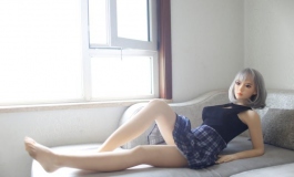 不愧是我发帖要找的娃，换身衣服立马又上升一个档次