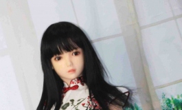 水墨风小旗袍美女——蝶