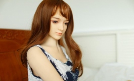 前女友突然来访，我应该把她放在哪