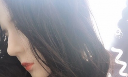高冷女神爱自拍 各个角度都美呆了