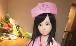 小蝶饲养员 今天是小护士呀