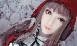 #实体娃娃吧#【自由组】《风雪小红帽》小厂娃娃，自己化妆