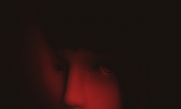 #首届摄影大赛#【自由组】自己愛 - Narcissus