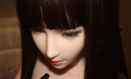 梓儿的第一组。木有衣服 只有酱紫了。