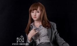 趁着有时间这次连人造人6号也发出来当然还是有5号的又一贴 ... ...