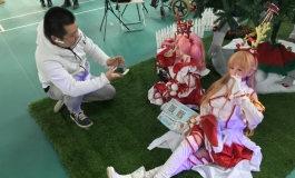金三娃娃——圣诞嘉年华之行