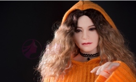 冬日的星巴克妹妹