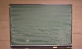 你可曾记得上学时那个长得漂亮的女同学后来怎么样了？