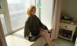 继续照片，继续试验光线、角度与POSE