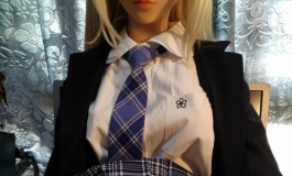 西装？校服？