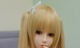 买新内内给妹妹穿 (EXDOLL 145 S樱)