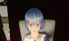 麻耶女儿的浅蓝色萝莉塔小裙子