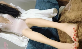 《梳头发的少女小笛》彩色版