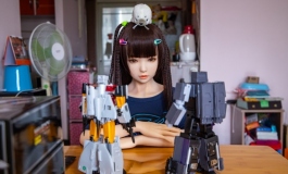 #俊影杯我梦中的女神#小蝶萝莉酱带你玩转变形金刚FT-30A银剑 ...