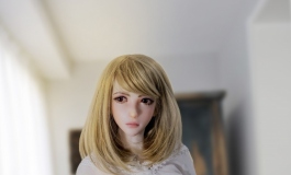 爱莎贝儿