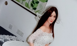 钢琴的新娘