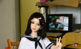 开学了！！开学了！！女儿的新校服。。