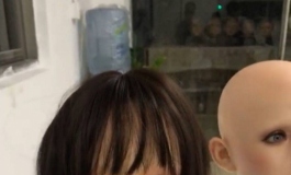 新款小月的图片