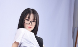 新鲜出炉的教师白底照，不知道合不合你们的胃口呢~