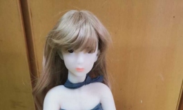 65厘米小娃娃，自制衣服自拍