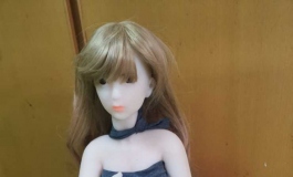 65厘米小娃娃，自制衣服自拍