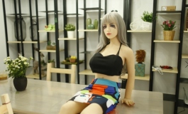 小丑女也被打扮得太可爱了吧 跟新上映的暴力的小丑电影t...
