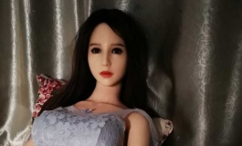 媛儿穿上伴娘服