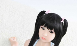 我的萝莉酱…贫乳小q来打卡